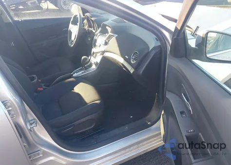 2016 Chevrolet Cruze Limited 1Lt Auto z USA, uszkodzony, nr VIN 1G1PE5SB9G7206925